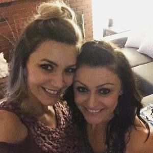 Meet your Posher, April